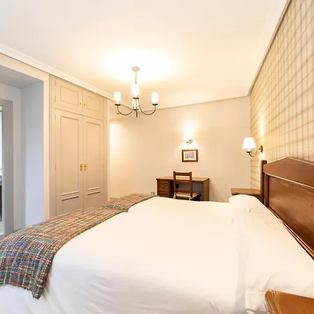 Restaurante De Torres فندق 2*