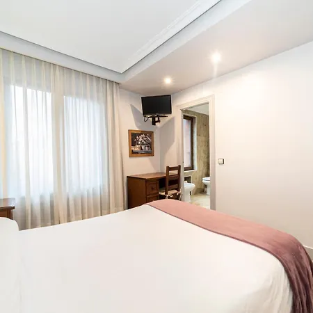 Restaurante De Torres 2* فيليتشوسا