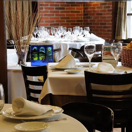 فندق Restaurante De Torres فيليتشوسا