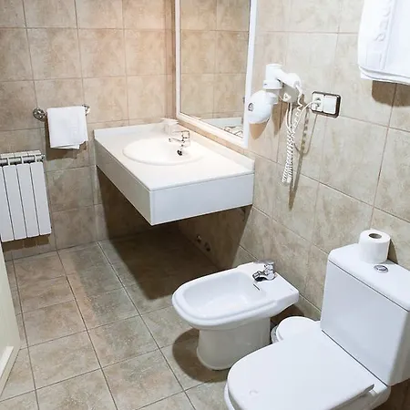 Restaurante De Torres فندق فيليتشوسا