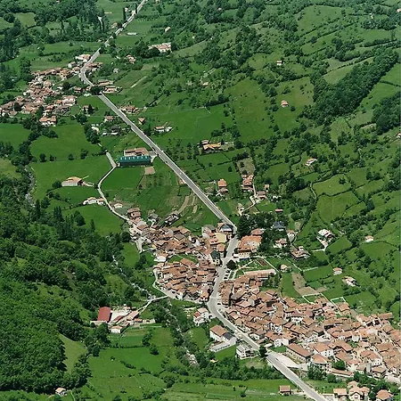 Restaurante De Torres 2* Felechosa