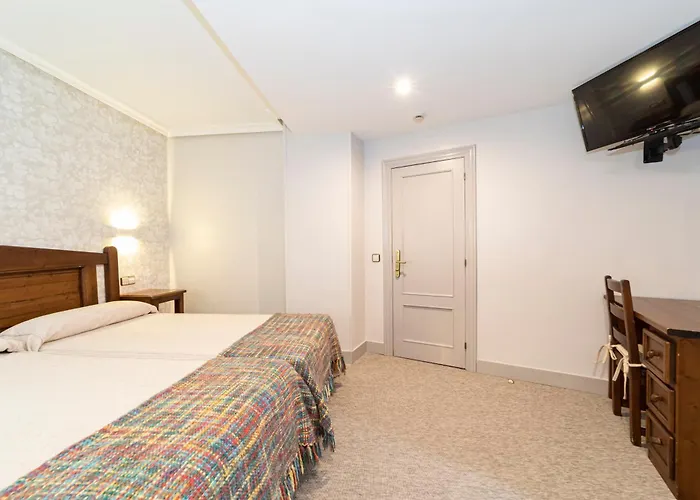 Restaurante De Torres 2* Felechosa