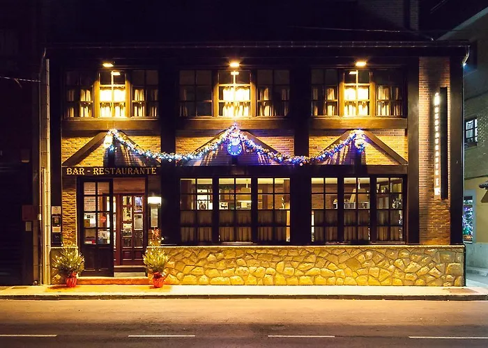 Restaurante De Torres Hotel 2*