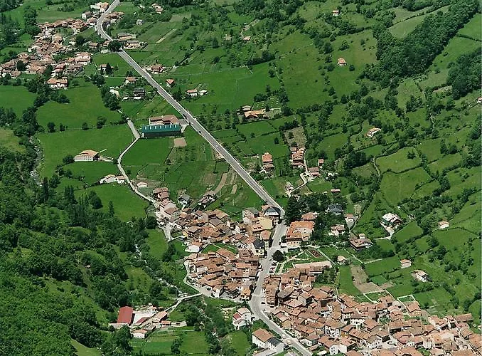 Restaurante De Torres 2* Felechosa